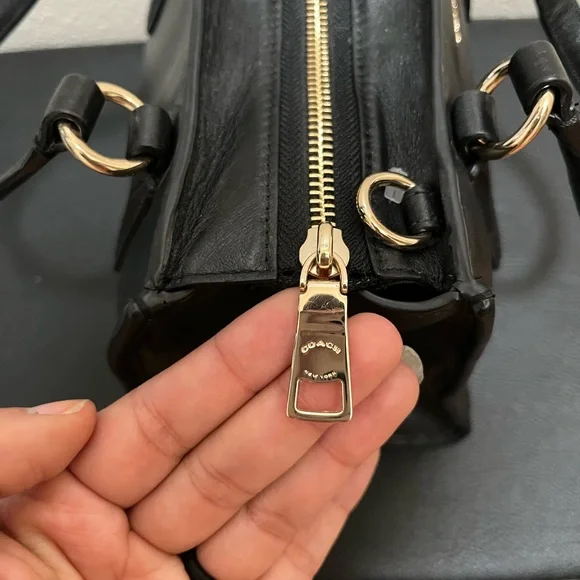 •COACH• Mini Crosby Carryall Black Smooth Leather Missing Strap - Picture 8 of 13